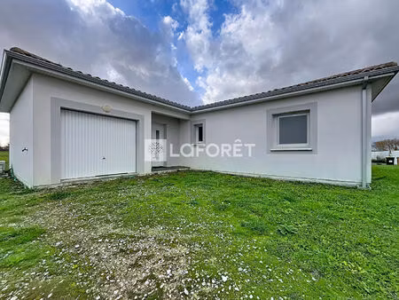 maison plain-pied  3 chambres et terrain.