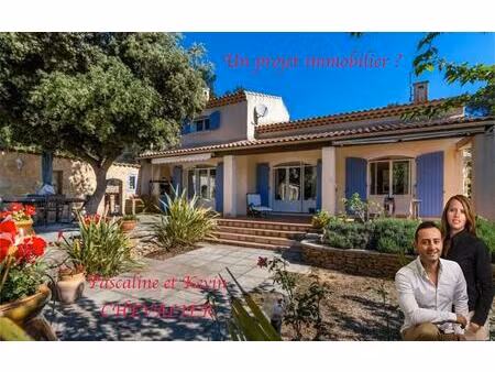 a vendre maison rénovée à grans 150m2 avec un terrain de 5300m2