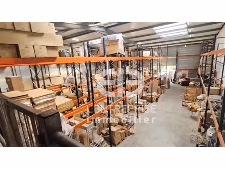 à louer 700m² entrepot nice ouest