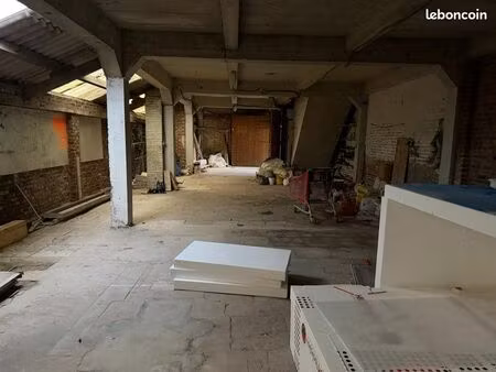 local commercial /garage