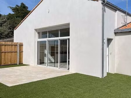 location maison meublé aux sorinières (44840) : à louer meublé / 130m² les sorinières