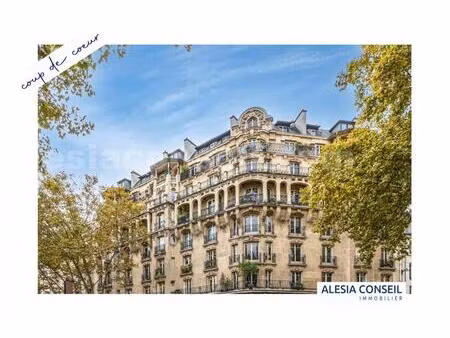 mairie du xivè 4 pièces 93 m2 dans un immeuble pierre de taille