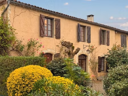 maison à vendre 8 pièces proche de marciac (32) - 302 m2 - terrain de 7318 m2 - 4 chambres