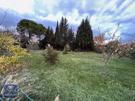 terrain à vendre 575 m² - courthézon (84) - 99 000€