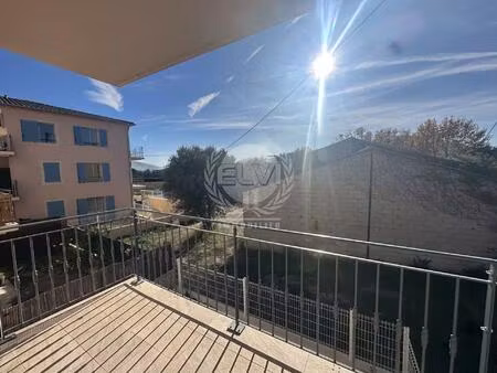 appartement à plan de la tour