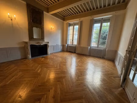 location appartement 5 pièces 157 m² à carcassonne (11000)