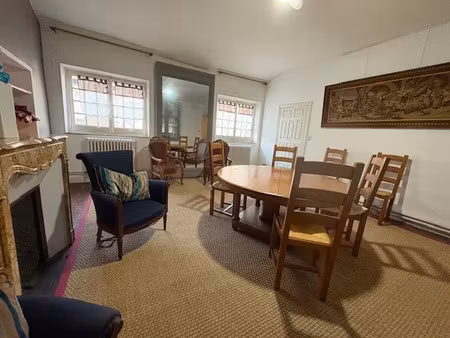 location appartement 5 pièces 174 m² à carcassonne (11000)