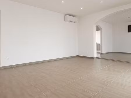 vente droit au bail 70 m²