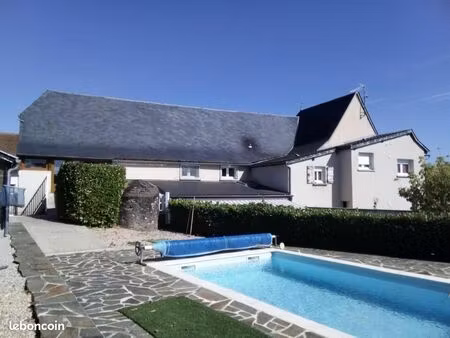 propriété 12 pièces 252 m²