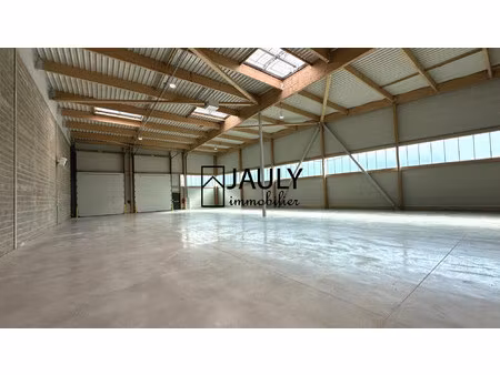 parc de coupvray 910 m² - entrepot & bureaux