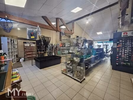 ste foy la grande : local commercial