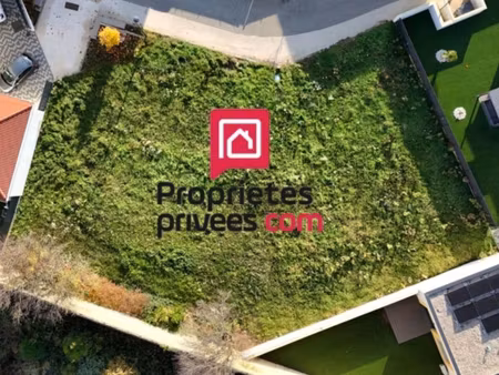 terrain corbas 840 m2