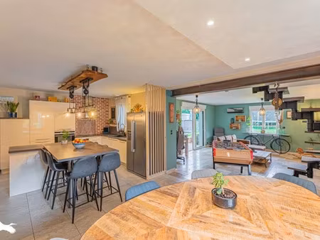 vente maison 6 pièces 137 m² à civray-de-touraine (37150)  283 392 €