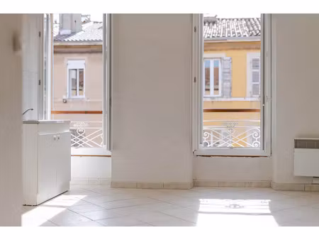 vente appartement 2 pièces 40m2 marseille 6eme (13006) - 199000 € - surface privée