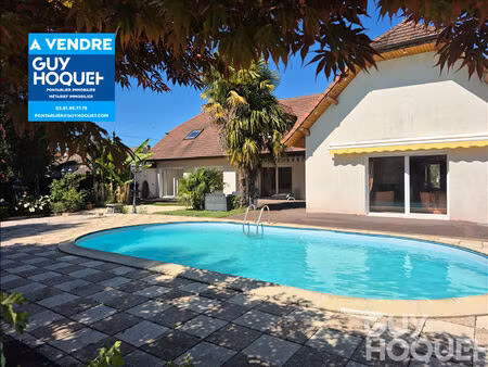 a vendre maison terrain piscine 2 garages