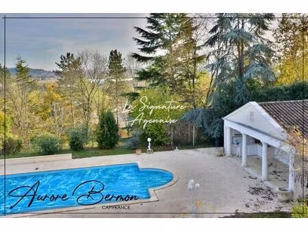 villa 305 m2-9420 m2 de terrain