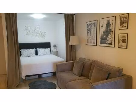 nice - grand studio / f1 a quelques pas de la promenade des anglais - vue mer et jardin - 