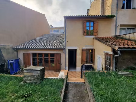 maison 198m²  4 chambres  jardin et garage dans l'hypercentre de marmande