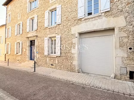 vente maison 17 pièces 459 m² à la rochefoucauld (16110)  499 000 €