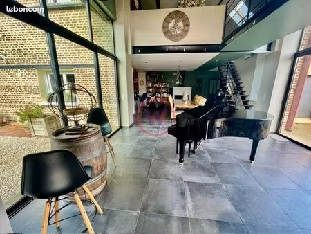 chalet 10 pièces 260 m²