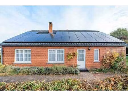 ***compromis signe***agréable maison 4 chambres idéalement s