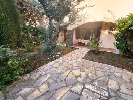 vente appartement 2 pièces 47.38 m² à cavalaire-sur-mer (83240)  246 750 €