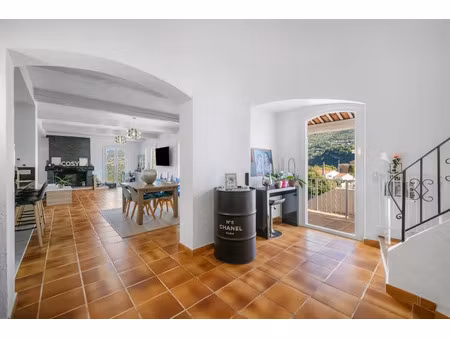 vente maison 6 pièces 267 m² à colomars (06670)  1 799 000 €