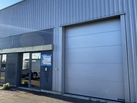 vente murs commerciaux 120 m²