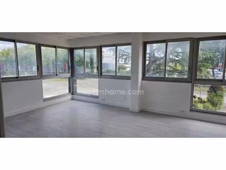 vente locaux professionnels 3 pièces 97 m² à trappes (78190)  129 000 €