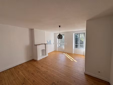 location appartement 4 pièces 93.51 m² à saint-germain-laval (42260)  595 €