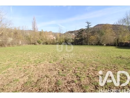 vente terrain à bâtir 1 050 m²