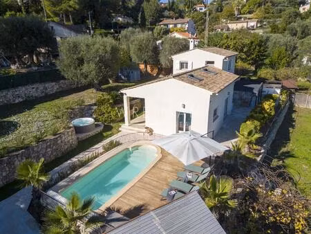 maison individuelle avec piscine  jacuzzi et à coté village - le rouret