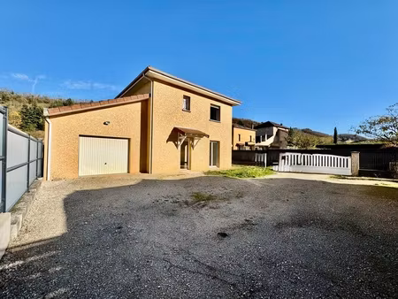 maison 4 pièces - 96 m²