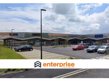 à louer cellule commerciale - retail parc de la victoire