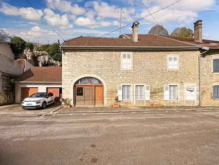 vente maison 6 pièces 215 m² à port-lesney (39330)  248 000 €
