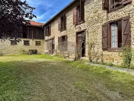 vente maison 6 pièces 170 m² à monléon-magnoac (65670)  250 000 €