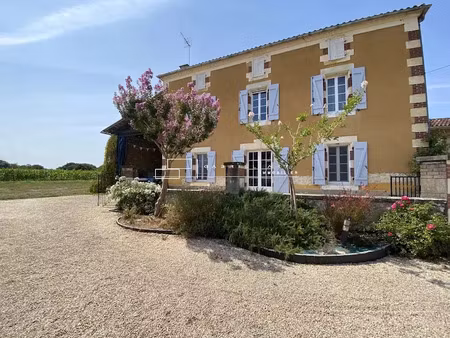 vente villa 6 pièces 253 m² à hagetmau (40700)  384 000 €