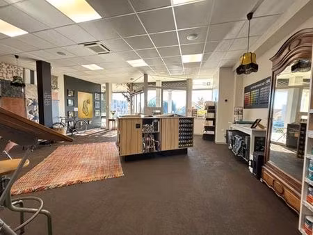 maison de luxe en vente à saint-apollinaire  bourgogne-franche-comté