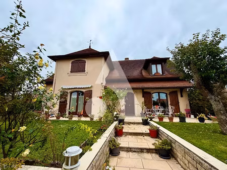 vente maison 7 pièces 185 m² à daix (21121)  605 000 €