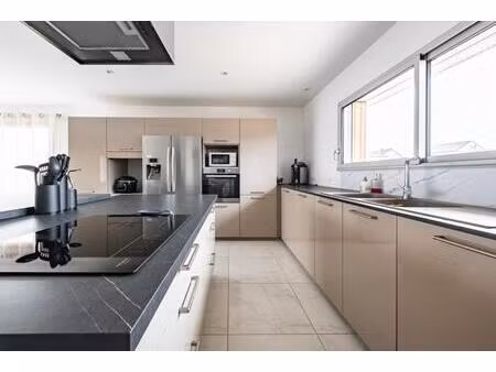 maison sainte-marie-la-blanche (21200) - 5 pièces