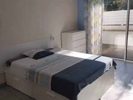 location meublée appartement 1 pièce 35 m² à telgruc-sur-mer (29560)  575 €