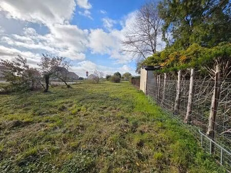 terrain constructible viabilisé à vendre