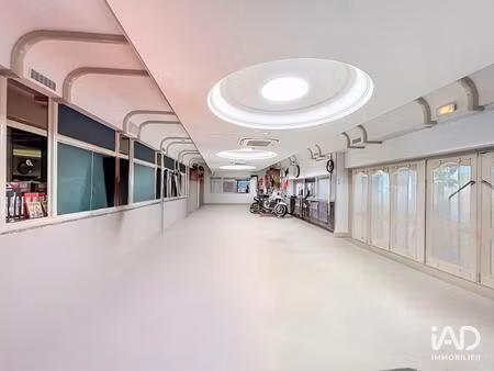 vente commerce 1264 m² moissy-cramayel (77550)