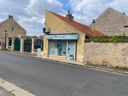 local commercial bouray sur juine 35 m2