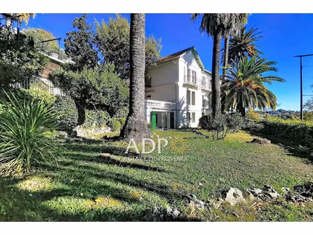 vente appartement 3 pièces 111 m² à grasse (06130)  546 000 €