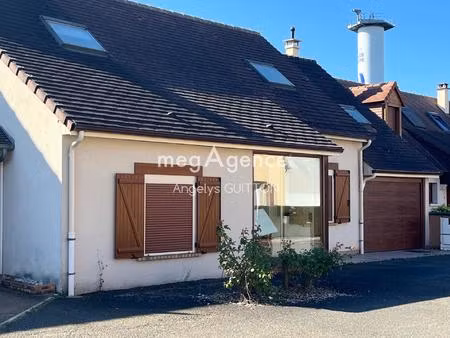 maison familiale avec garage  commodités à pied (lycée/commerces)