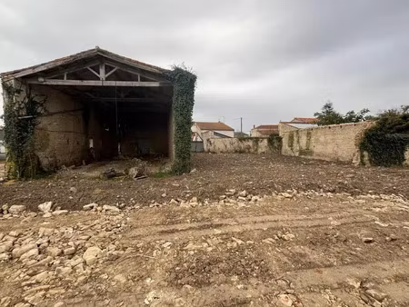 vente terrain 430 m² à vérines (17540)  137 800 €