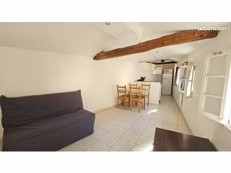 studio 1 pièce 23 m²