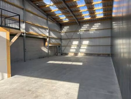 location bureaux et commerces à ploumilliau (22300) : à louer / ploumilliau