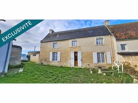 grande maison en pierre